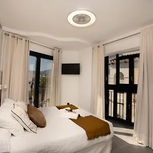  Pensionat Nerja-centro-jacuzzi- Mirador De La Ermita- Adults Recommended